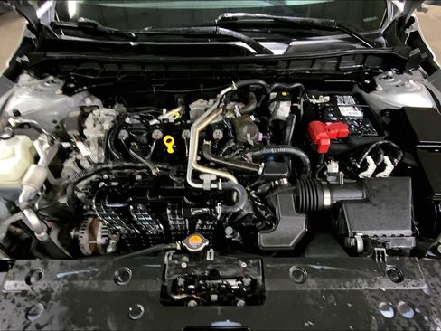 Used 2022 Nissan Altima 2.5 SV image 32