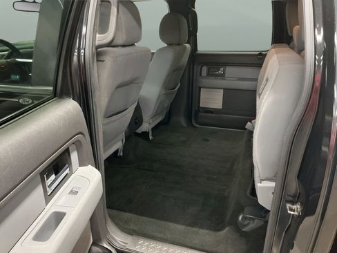 Used 2014 Ford F150 XLT w/ Equipment Group 302A Luxury AWD/4WD image 22
