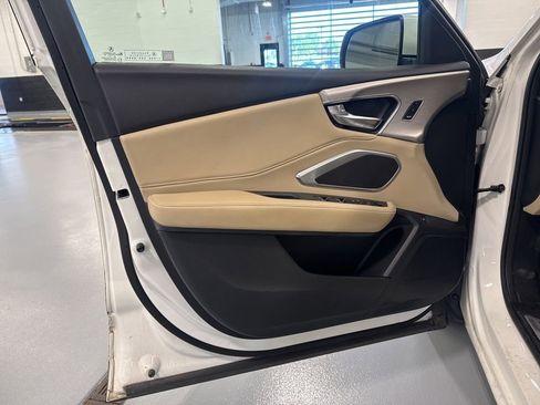 Used 2019 Acura RDX AWD image 9
