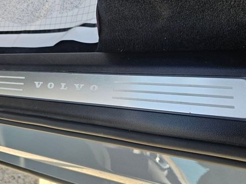 Certified 2025 Volvo XC90 B6 Plus w/ Protection Package image 26