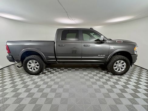 Used 2022 RAM 2500 Limited AWD/4WD image 6