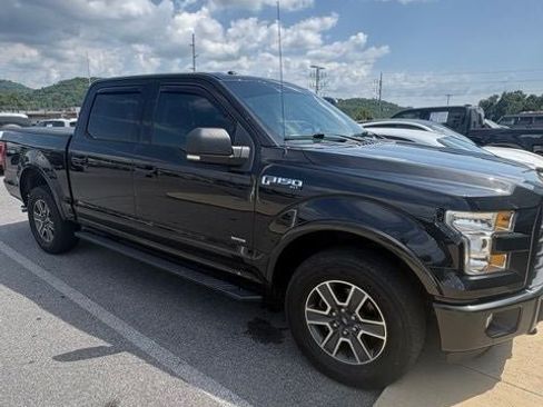 Used 2015 Ford F150 XLT w/ Equipment Group 302A Luxury AWD/4WD image 4