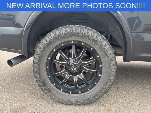 Used 2017 Ford F150 Lariat AWD/4WD image 8