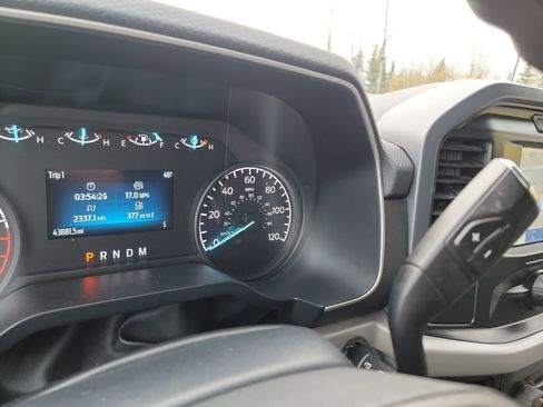 Used 2023 Ford F150 XLT image 17