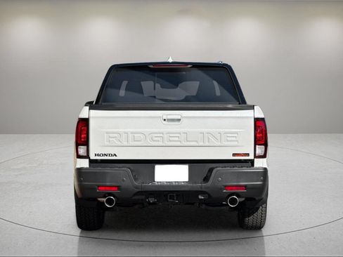 New 2026 Honda Ridgeline TrailSport image 4