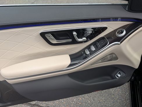 Certified 2021 Mercedes-Benz S 580 4MATIC Sedan image 12