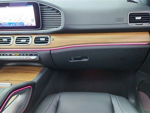 Used 2025 Mercedes-Benz GLS 450 GLS 450 image 41
