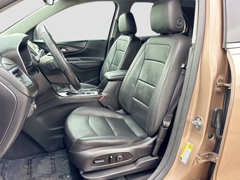 Used 2019 Chevrolet Equinox Premier image 22