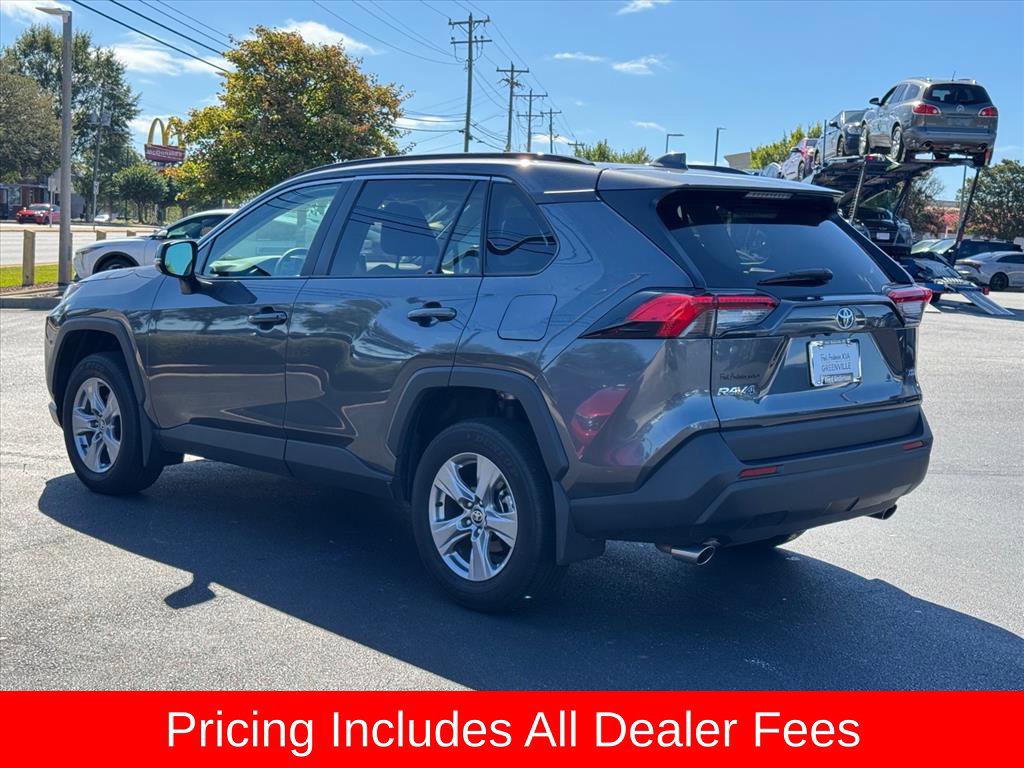 Used 2025 Toyota RAV4 XLE w/ Convenience Package FWD image 5