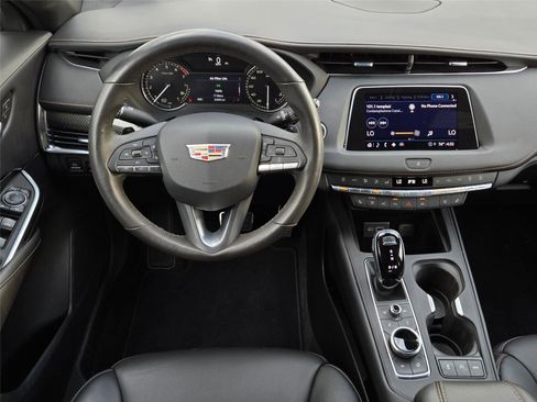 Certified 2023 Cadillac XT4 Sport FWD image 14