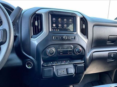 Used 2023 Chevrolet Silverado 1500 Custom AWD/4WD image 18