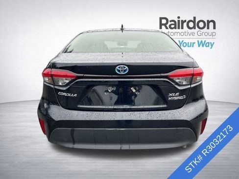 Used 2024 Toyota Corolla XLE image 4