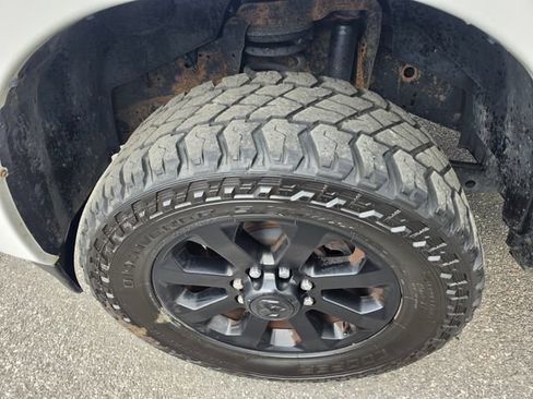 Used 2022 RAM 2500 Big Horn w/ Night Edition AWD/4WD image 9