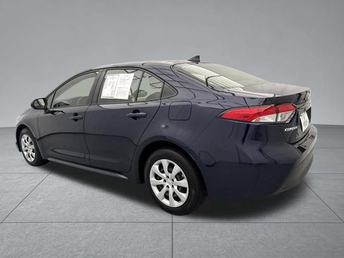 Used 2023 Toyota Corolla LE FWD image 6