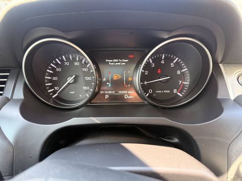 Used 2015 Land Rover Range Rover Evoque Pure Premium AWD/4WD image 15