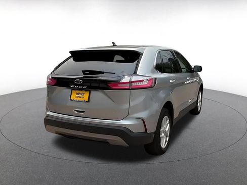 Used 2024 Ford Edge SEL AWD/4WD image 15