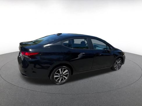 Used 2025 Nissan Versa SV FWD image 15