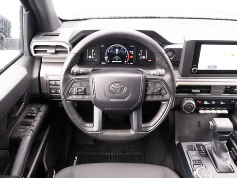 Used 2024 Toyota Tacoma SR5 image 2