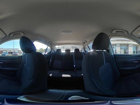 Used 2025 Nissan Sentra SV FWD image 41