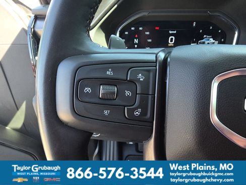 Used 2024 GMC Sierra 1500 AT4 w/ Technology Package AWD/4WD image 20