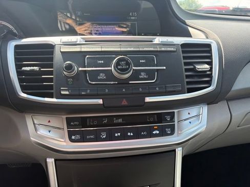 Used 2014 Honda Accord LX image 14