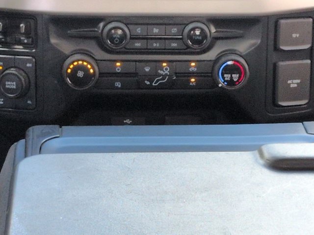 Certified 2024 Ford F350 XLT AWD/4WD image 19
