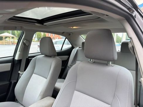 Used 2014 Toyota Corolla LE FWD image 13