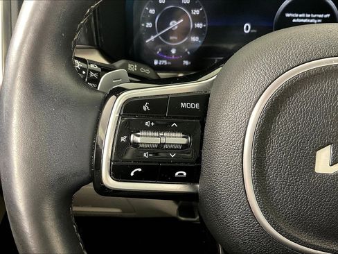 Used 2022 Kia Sorento SX FWD image 12