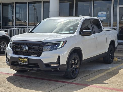 Used 2026 Honda Ridgeline Black Edition image 2