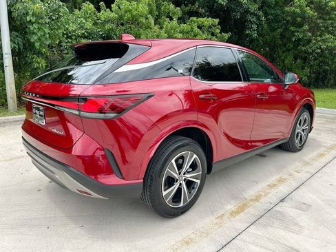 Certified 2025 Lexus RX 350 FWD w/ Technology Package image 7