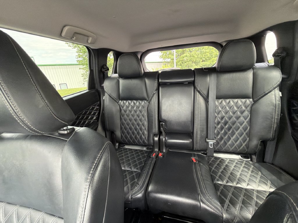 Used 2022 Mitsubishi Outlander SEL AWD/4WD image 28