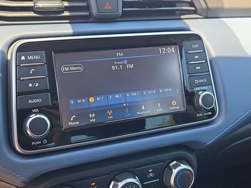 Used 2025 Nissan Versa SV w/ Trunk Package FWD image 22