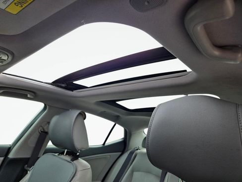 Used 2012 Kia Optima EX w/ Premium Pkg FWD image 16