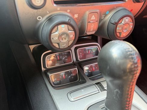 Used 2010 Chevrolet Camaro SS w/ RS Package RWD image 17