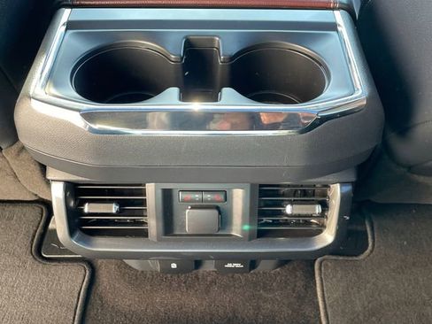 Used 2022 Ford F150 Lariat w/ Equipment Group 502A High image 20