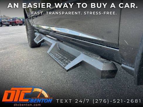 Used 2022 RAM 2500 Big Horn w/ Night Edition AWD/4WD image 12