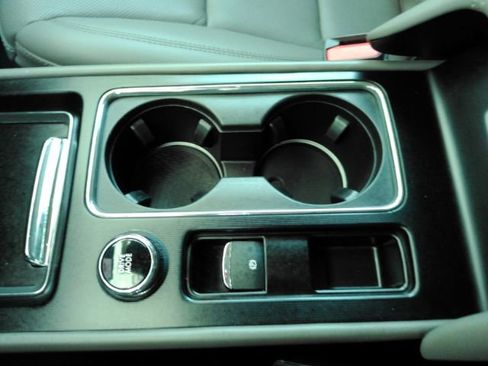 Used 2023 Lincoln Corsair Grand Touring w/ Towing Package image 43