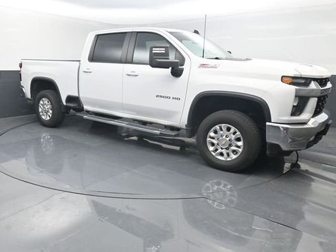 Used 2023 Chevrolet Silverado 2500 LT w/ Convenience Package AWD/4WD image 8