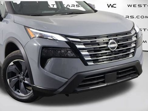Used 2026 Nissan Rogue SV FWD image 48