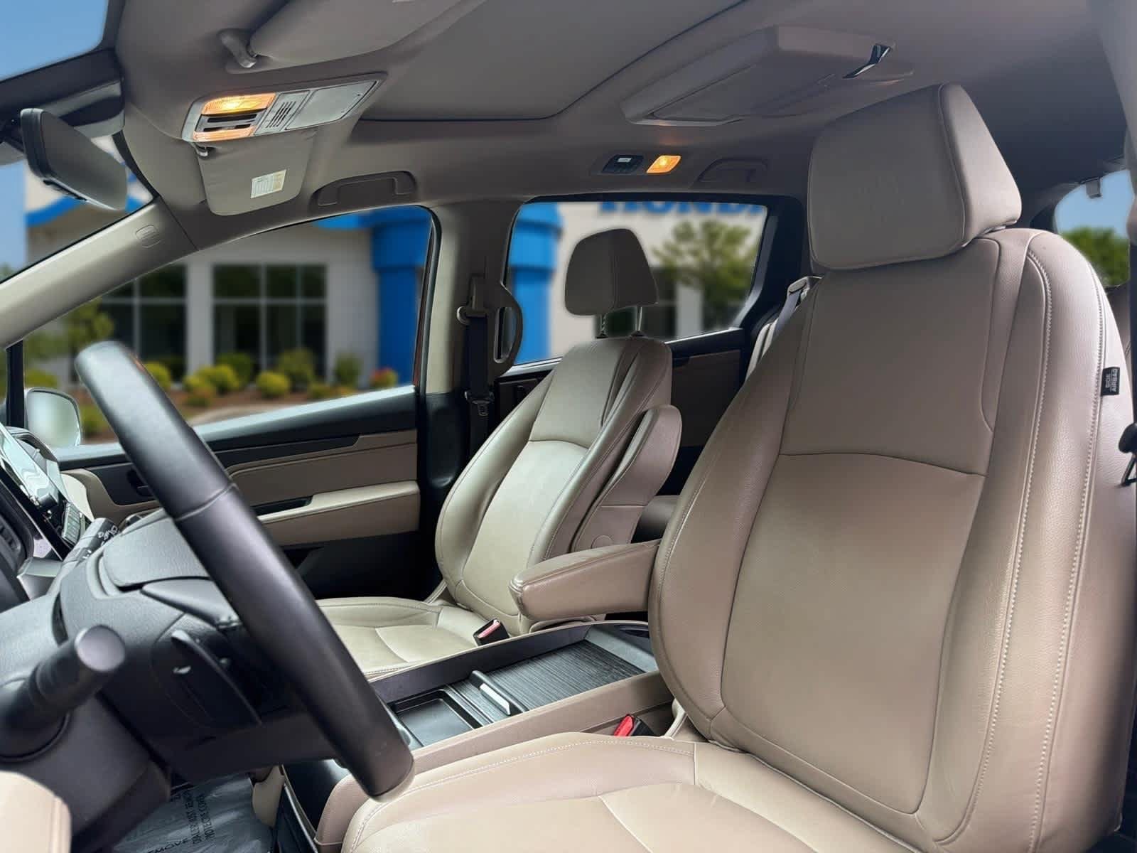 Used 2018 Honda Odyssey EX-L image 13
