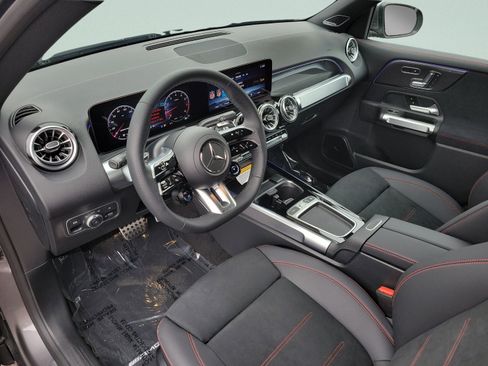 Certified 2026 Mercedes-Benz GLB 35 AMG 4MATIC image 17