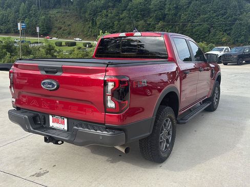 Used 2025 Ford Ranger XLT w/ Equipment Group 301A High AWD/4WD image 4