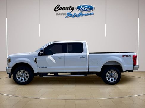 Used 2019 Ford F250 Lariat AWD/4WD image 3