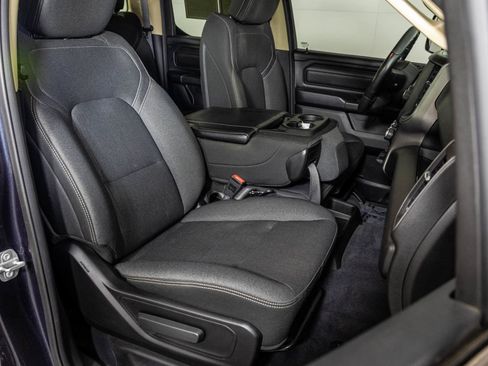 Used 2019 RAM 1500 Tradesman AWD/4WD image 39