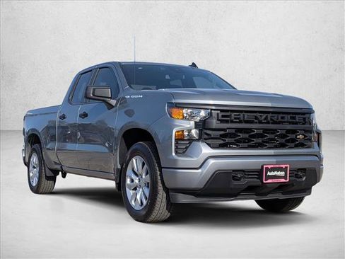 New 2026 Chevrolet Silverado 1500 Custom image 3