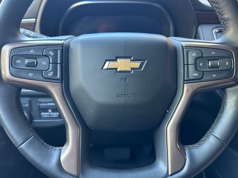 Used 2023 Chevrolet Suburban High Country w/ LPO, Illumination Package AWD/4WD image 33