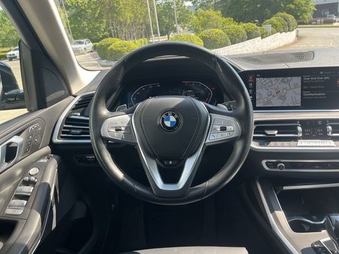 Used 2022 BMW X7 xDrive40i w/ Cold Weather Package AWD/4WD image 20