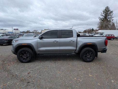 Used 2025 GMC Canyon Elevation w/ Convenience Package image 5