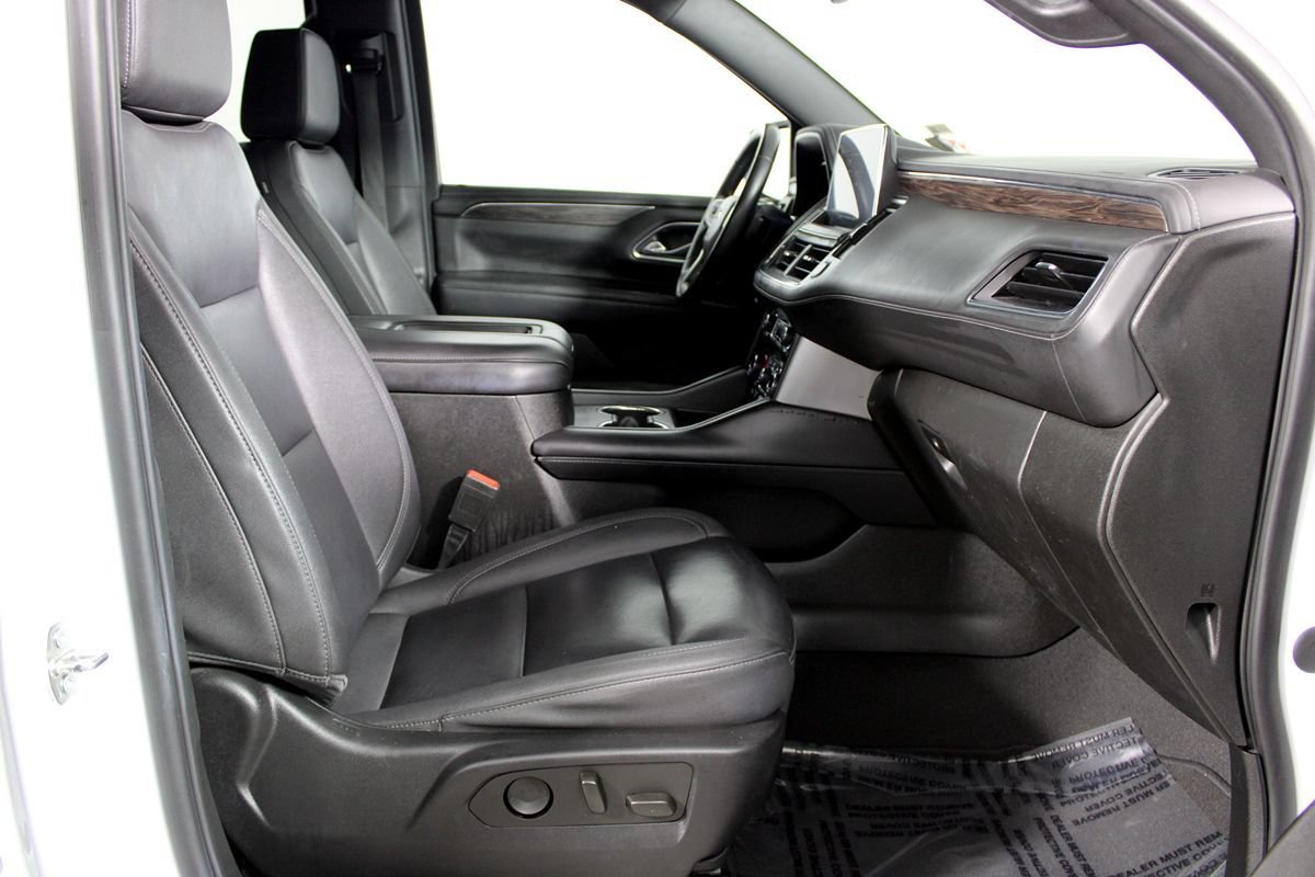 Used 2023 Chevrolet Suburban LT AWD/4WD image 10