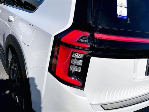 New 2026 Nissan Armada PRO-4X image 14